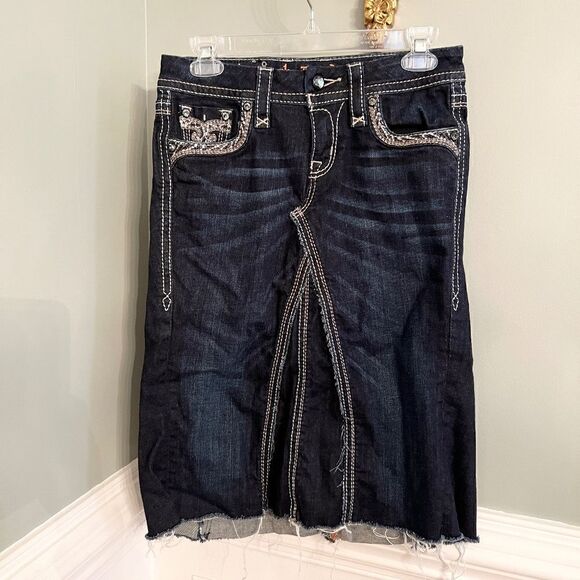 NEW Rock Revival Original Denim Jean Skirt Made from Jeans Size 25 Waist - Picture 1 of 4